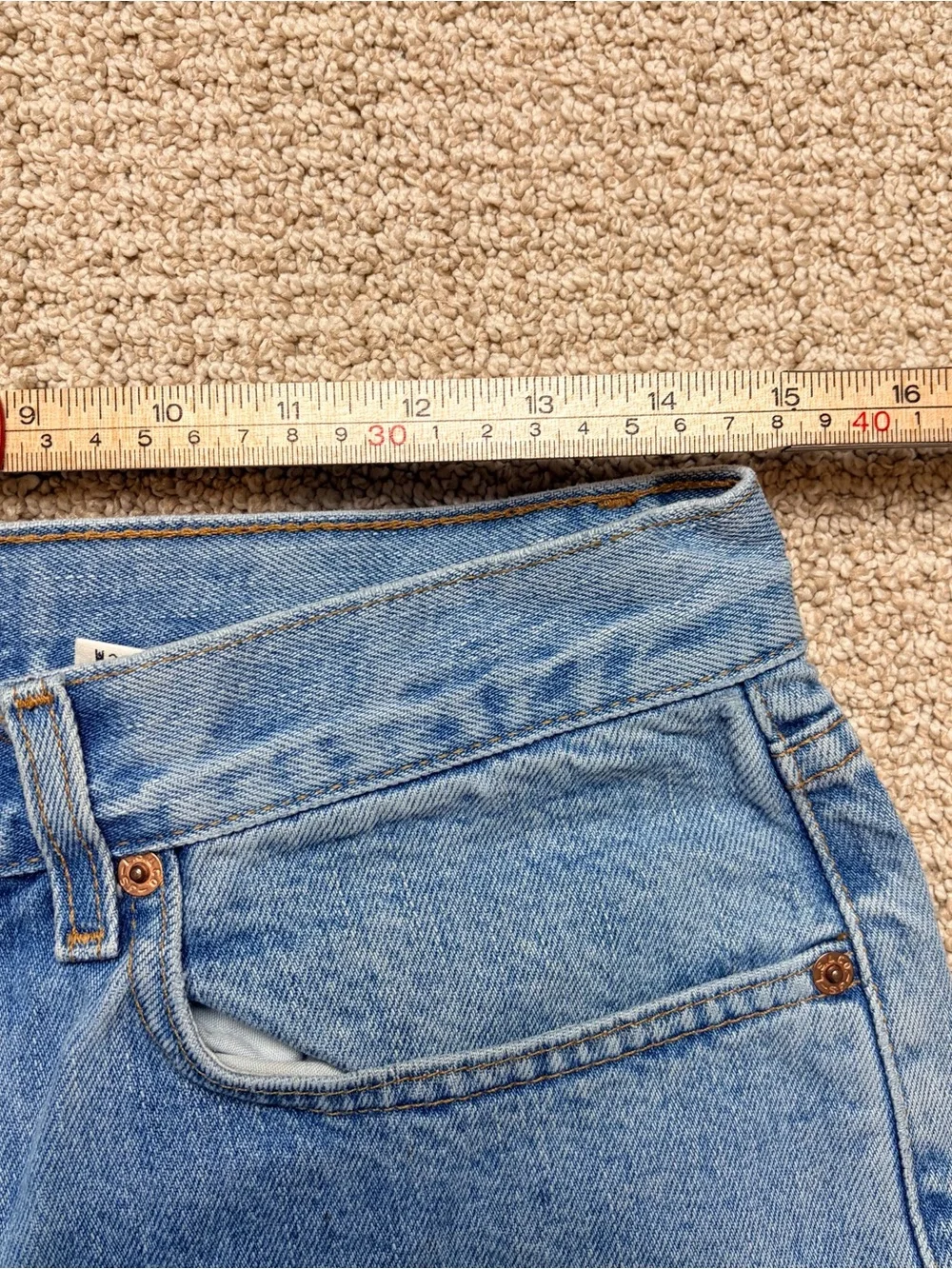 Vintage‎ Y2K Levi's 550 Men's Jeans 32x34 Relaxed Fit Light Wash